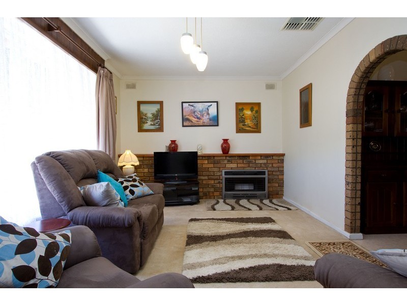 12 Welby Avenue, Salisbury East SA 5109