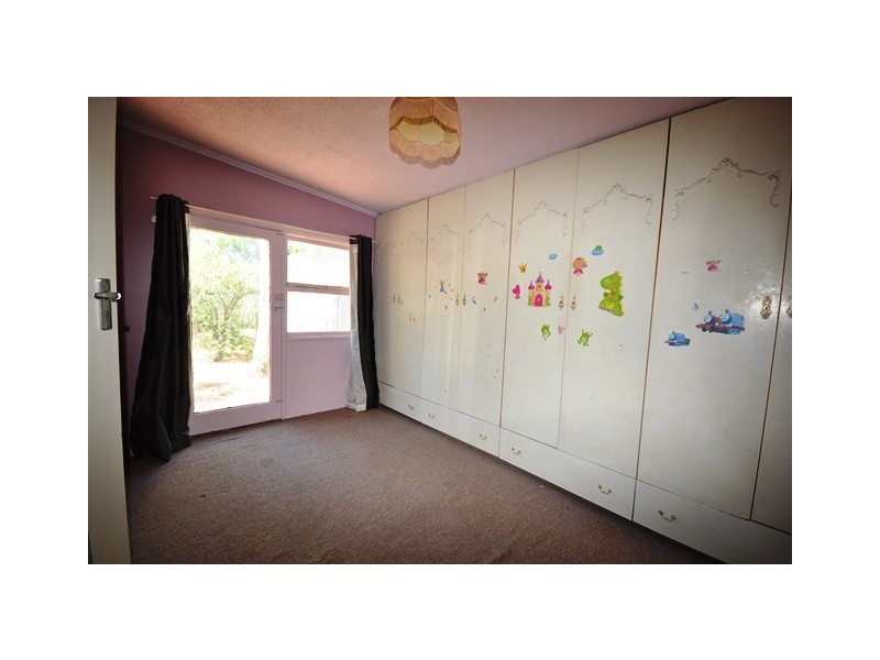 12 Yorktown Road, Elizabeth East SA 5112