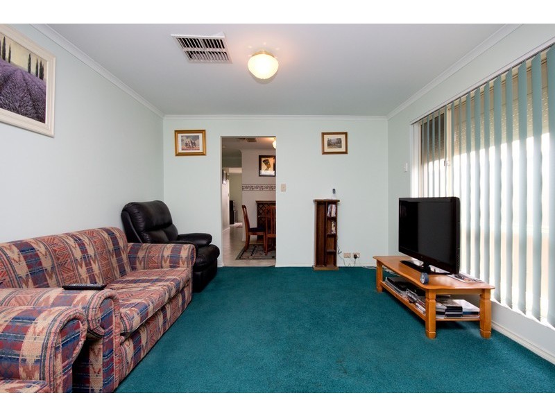 15 Pacific Boulevard, Hillbank SA 5112