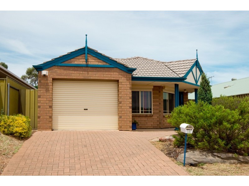 15 Pacific Boulevard, Hillbank SA 5112