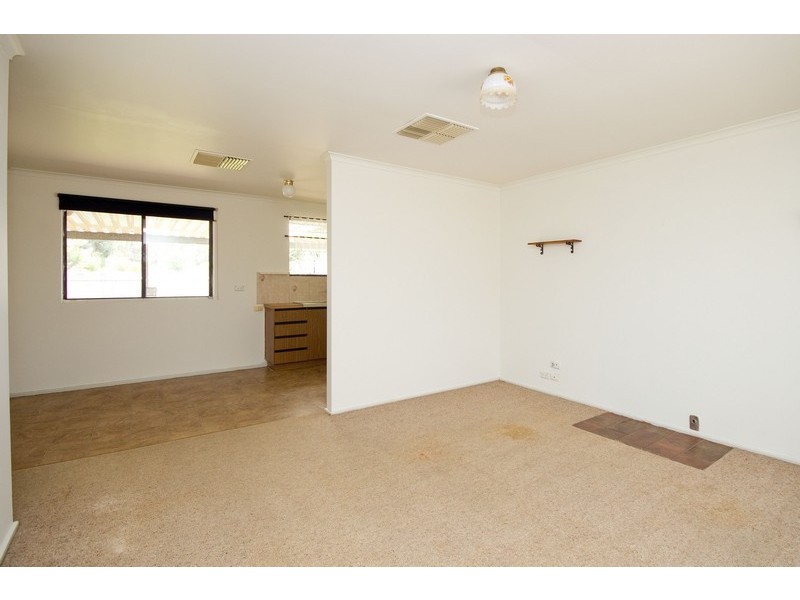 31 Potts Crescent, Burton SA 5110