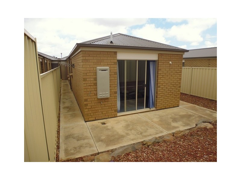 14a Hannah Road, Munno Para West SA 5115