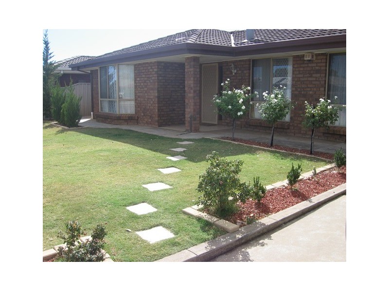7 Potts Crescent, Burton SA 5110