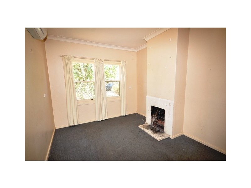 10 Sampson Street, Elizabeth Grove SA 5112