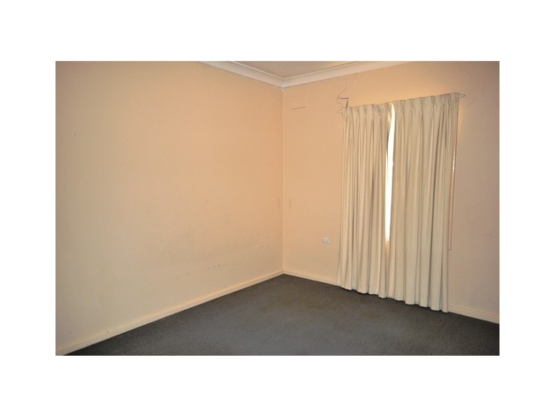 10 Sampson Street, Elizabeth Grove SA 5112