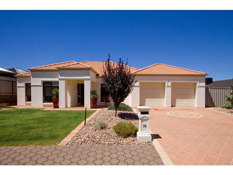32 Pacific Circuit, Salisbury Heights SA 5109