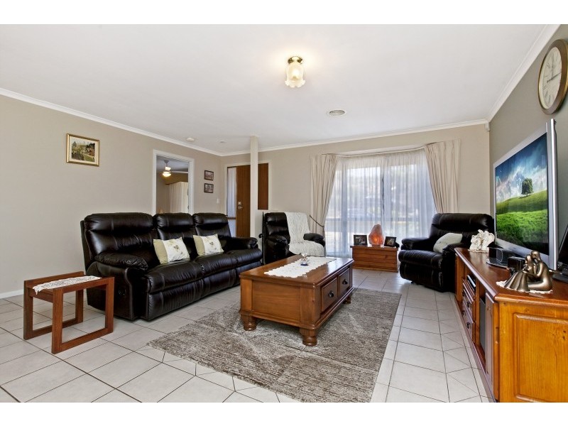 43 Pacific Boulevard, Hillbank SA 5112