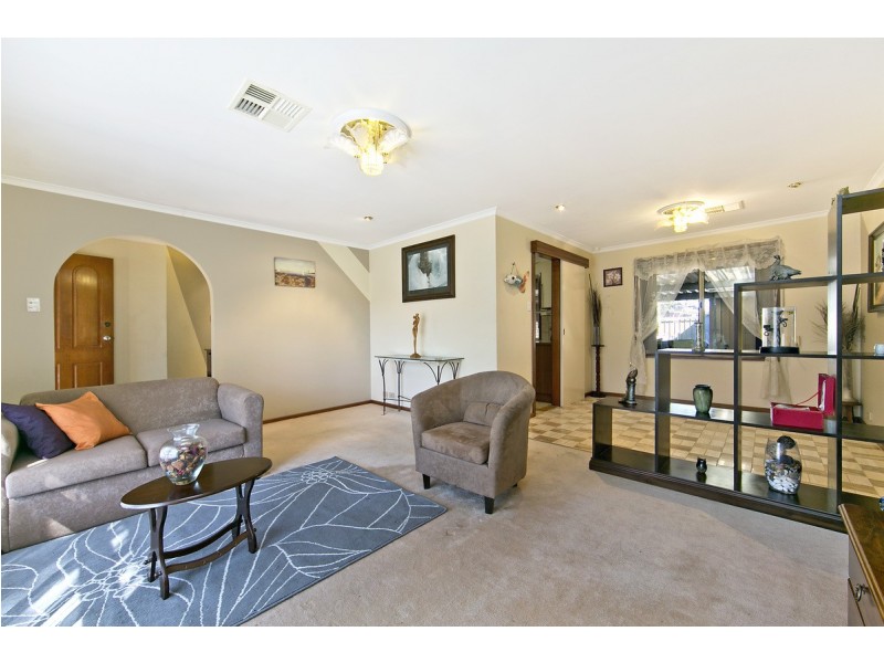 7 Larkins Road, Salisbury Downs SA 5108