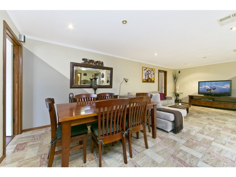 7 Larkins Road, Salisbury Downs SA 5108