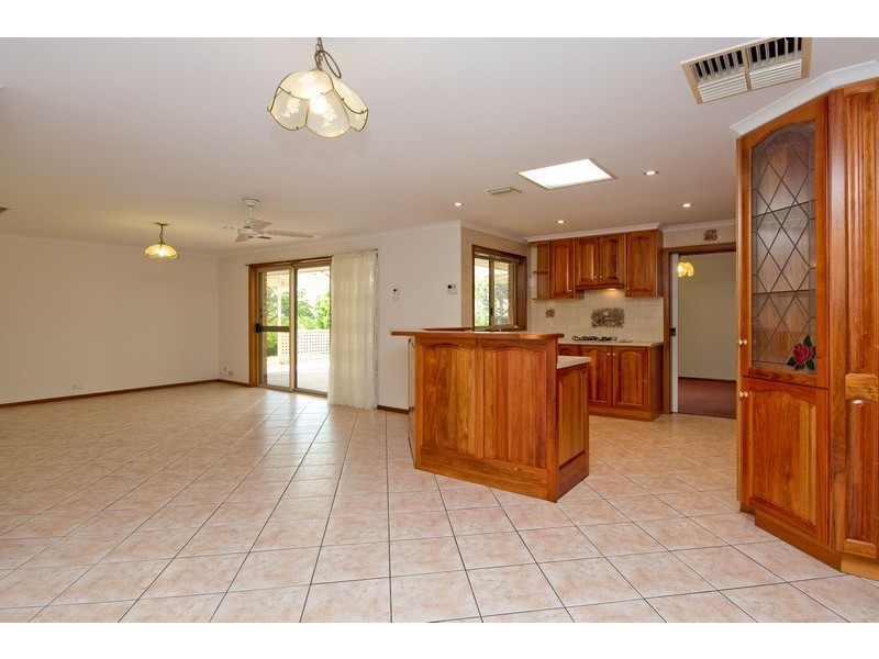 12 Carriage Way, Gulfview Heights SA 5096