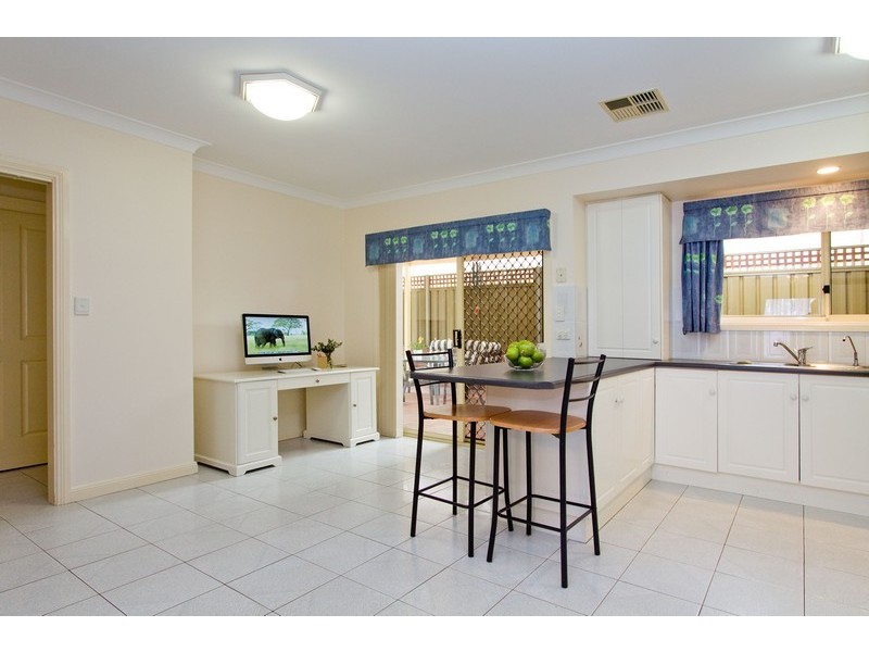 11 Meadow Lane, Gulfview Heights SA 5096