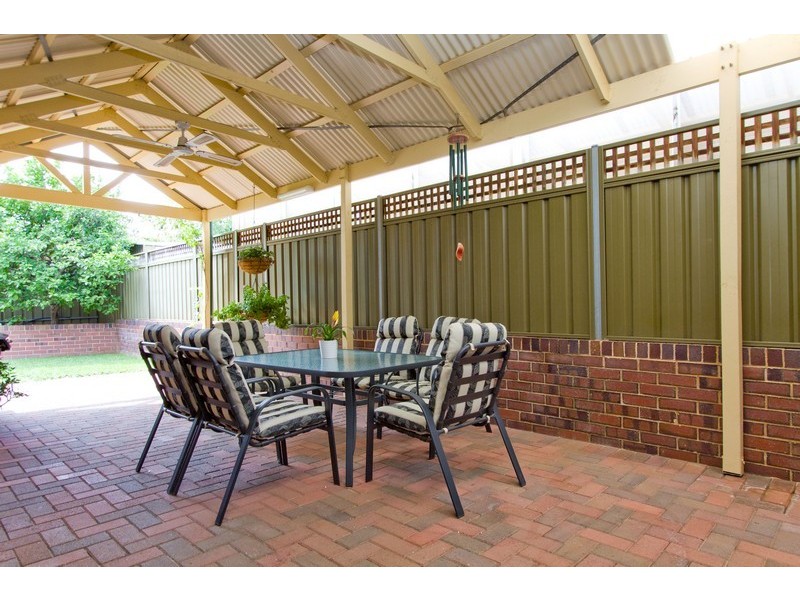 11 Meadow Lane, Gulfview Heights SA 5096