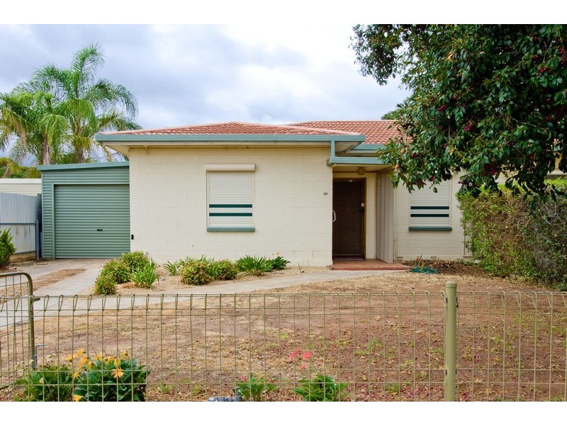 39 Hogarth Road, Elizabeth South SA 5112