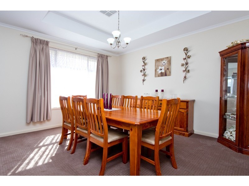 141 President Ave, Andrews Farm SA 5114