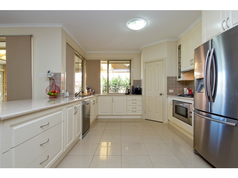 141 President Ave, Andrews Farm SA 5114