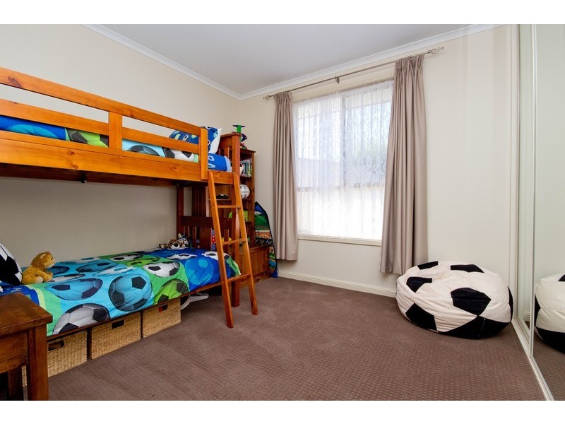 141 President Ave, Andrews Farm SA 5114