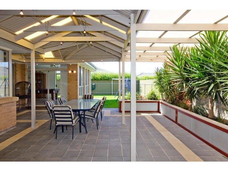 141 President Ave, Andrews Farm SA 5114