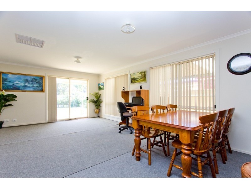 4 Napoleon Court, Paralowie SA 5108