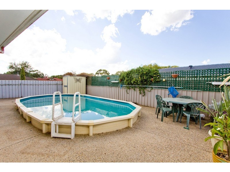 6 Waratah Drive, Blakeview SA 5114