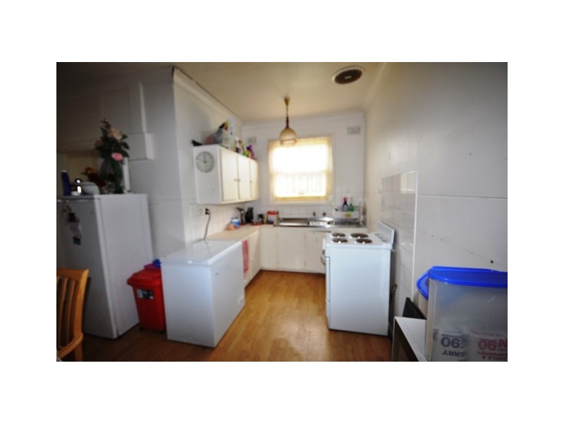 19 Durdin Road, Elizabeth Vale SA 5112