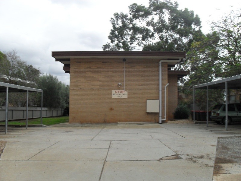 2/2 Leeds Street, Salisbury East SA 5109