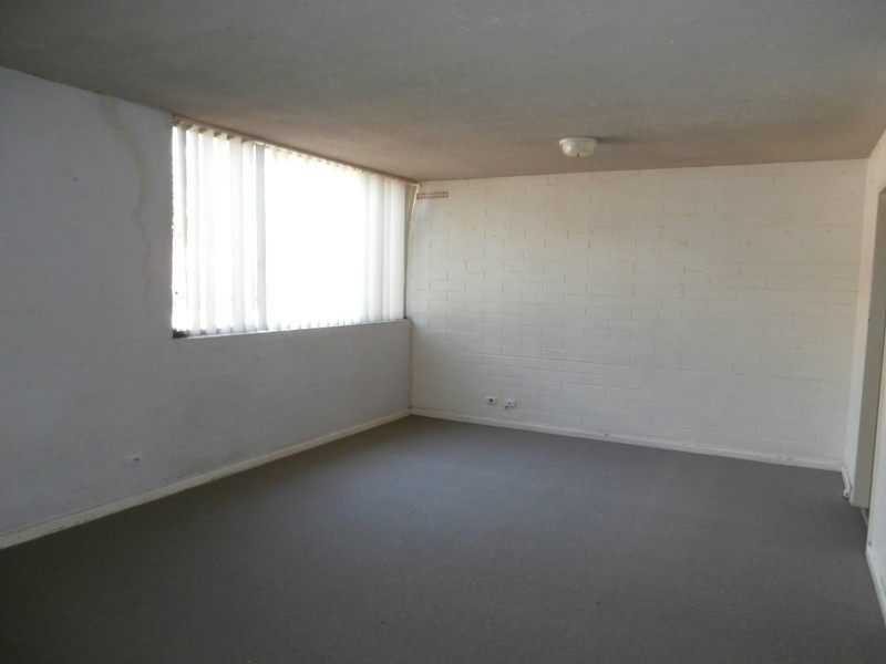 2/2 Leeds Street, Salisbury East SA 5109