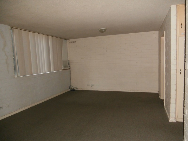 2/2 Leeds Street, Salisbury East SA 5109