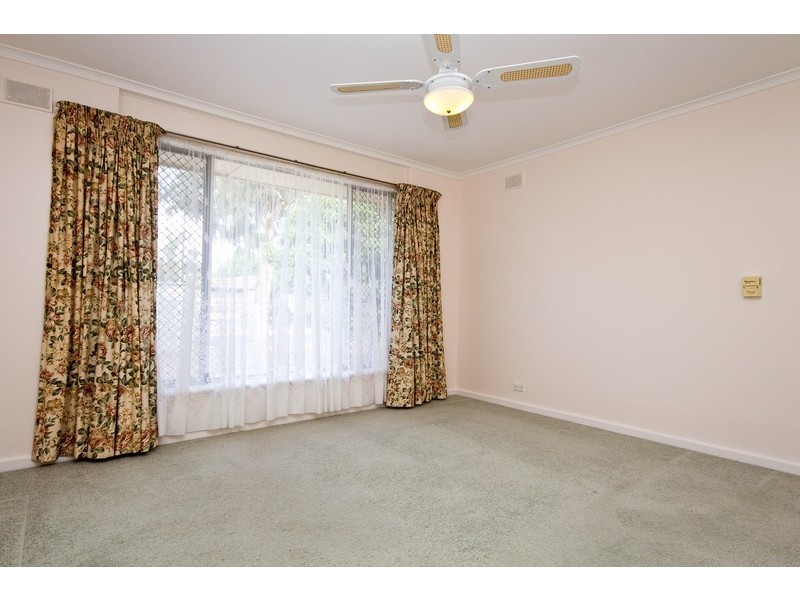 16 Johnswood Drive, Salisbury Park SA 5109