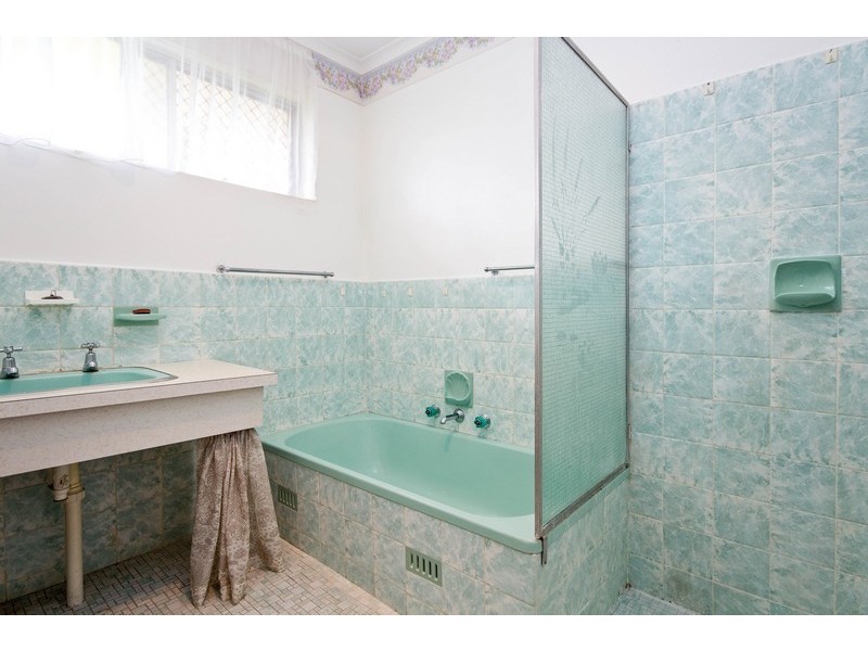 16 Johnswood Drive, Salisbury Park SA 5109