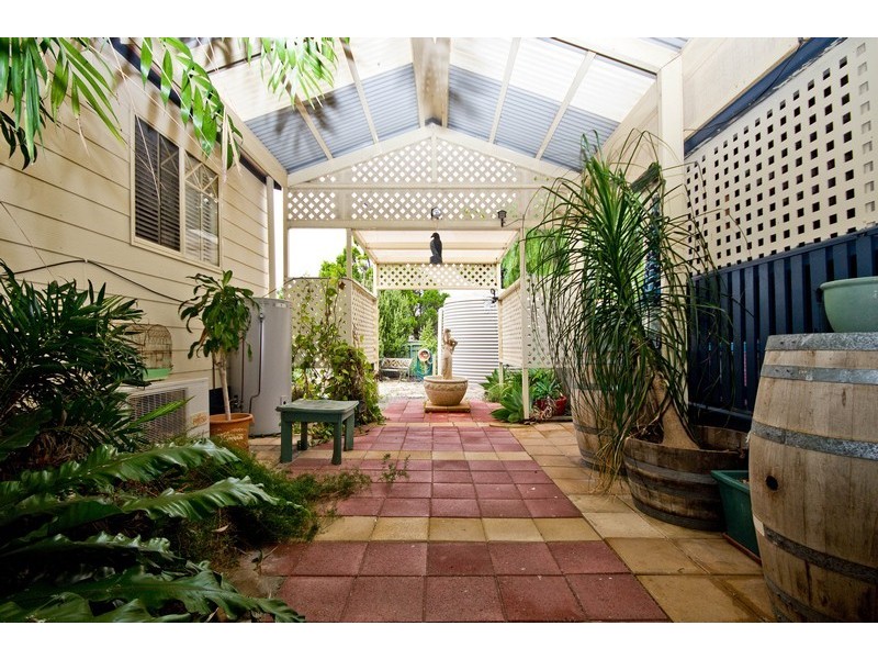 16 Teal Crescent, Thompson Beach SA 5501