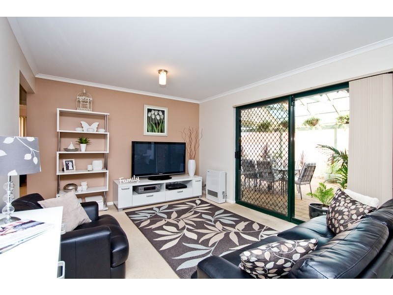 12 Hay Crescent, Blakeview SA 5114