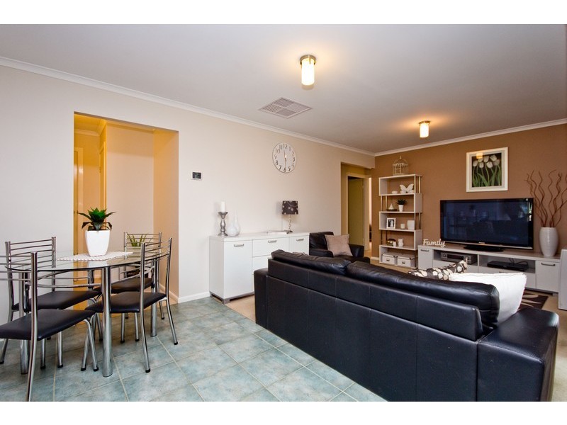 12 Hay Crescent, Blakeview SA 5114