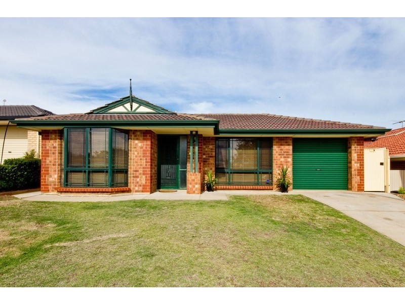 12 Hay Crescent, Blakeview SA 5114