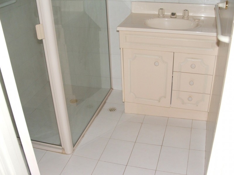 19 Longleat Road, Elizabeth Vale SA 5112