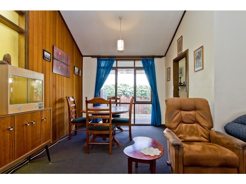 17 Edward Crescent, Evanston Park SA 5116