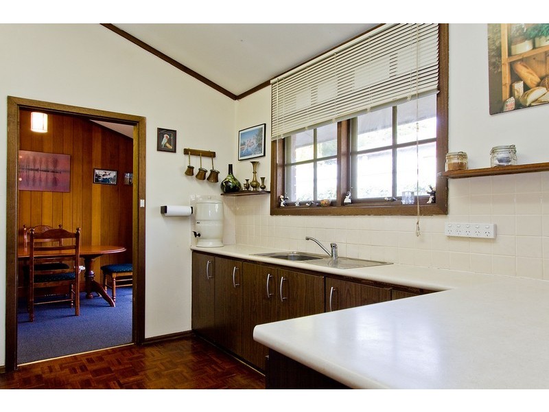 17 Edward Crescent, Evanston Park SA 5116