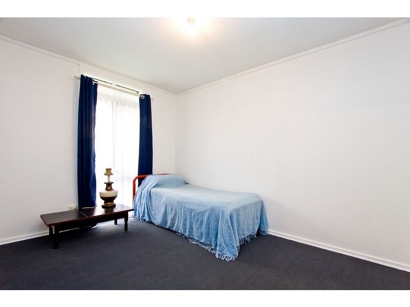 17 Edward Crescent, Evanston Park SA 5116