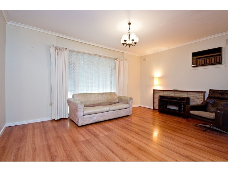 9 Trueman Avenue, Salisbury East SA 5109