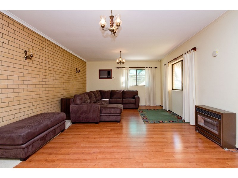9 Trueman Avenue, Salisbury East SA 5109