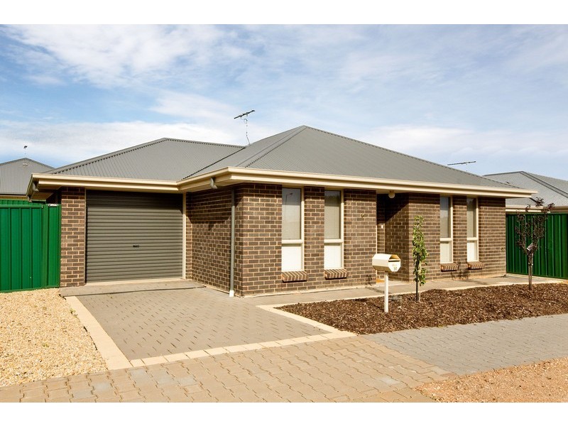 16 Innes Street, Elizabeth Park SA 5113