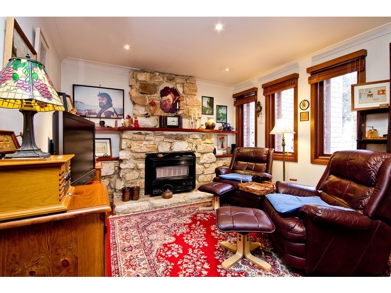 49 De Sassenay Crescent, Modbury Heights SA 5092