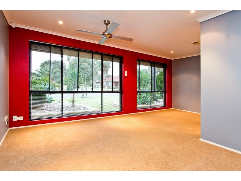 11 Cabernet Court, Burton SA 5110