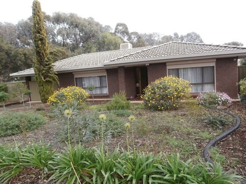 16 Japonica Crescent, Parafield Gardens SA 5107
