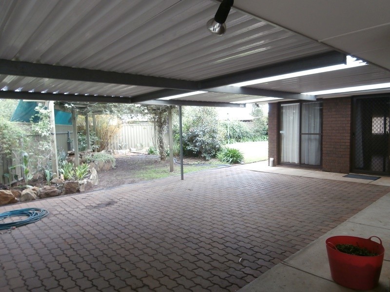 16 Japonica Crescent, Parafield Gardens SA 5107