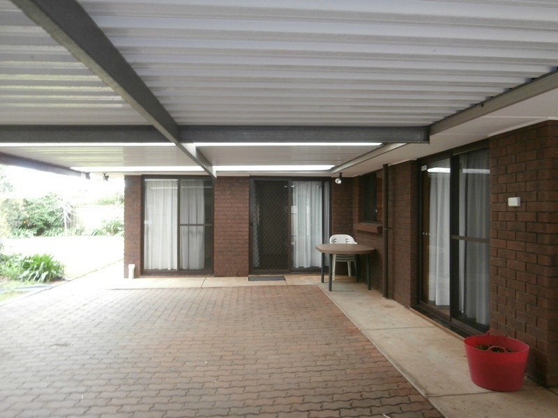 16 Japonica Crescent, Parafield Gardens SA 5107