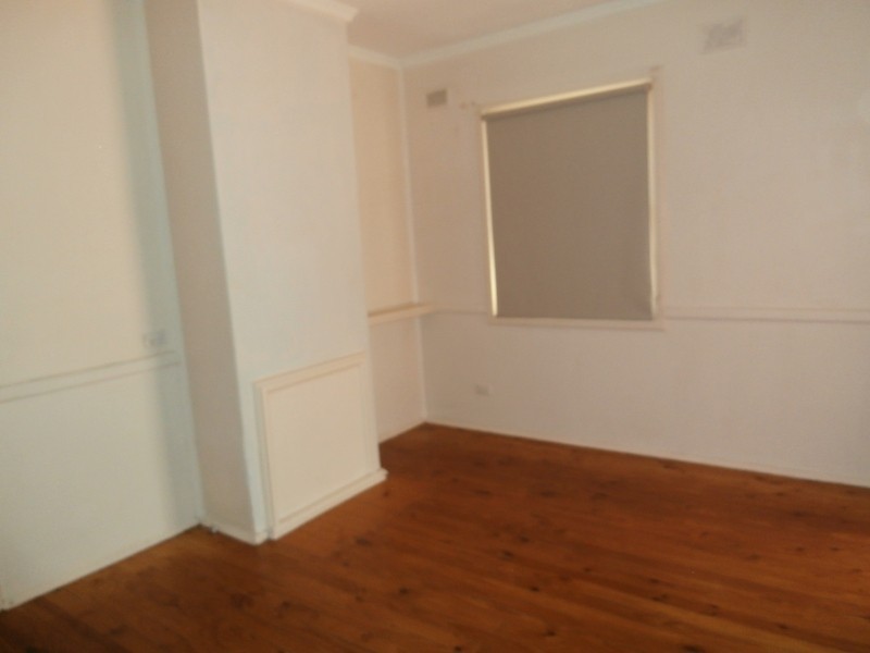 24 Midlow Road, Elizabeth Downs SA 5113