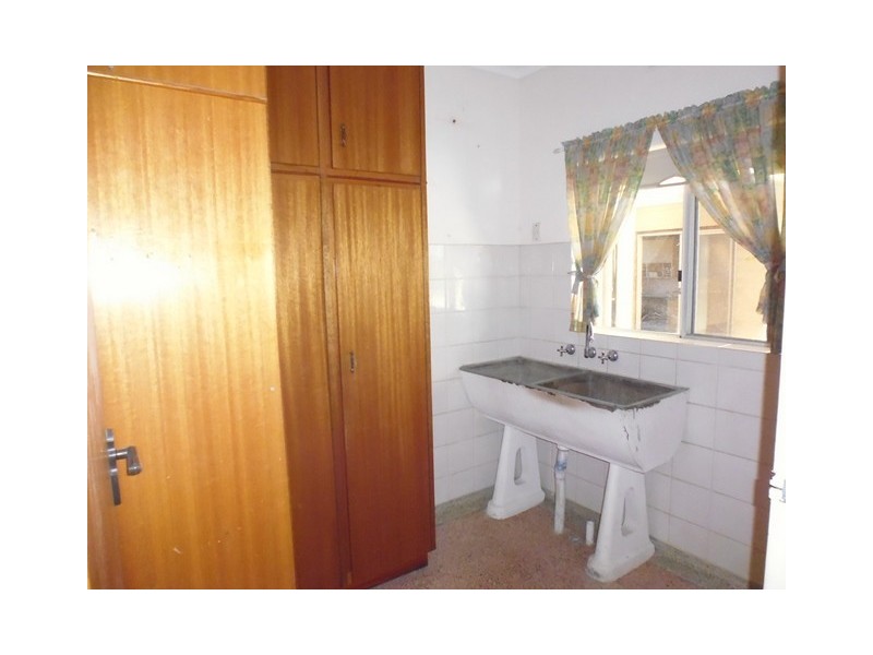 48 Avenue Road, Paradise SA 5075
