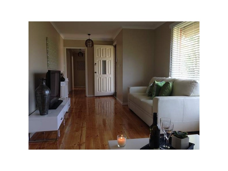 8 Andrew Avenue, Salisbury East SA 5109