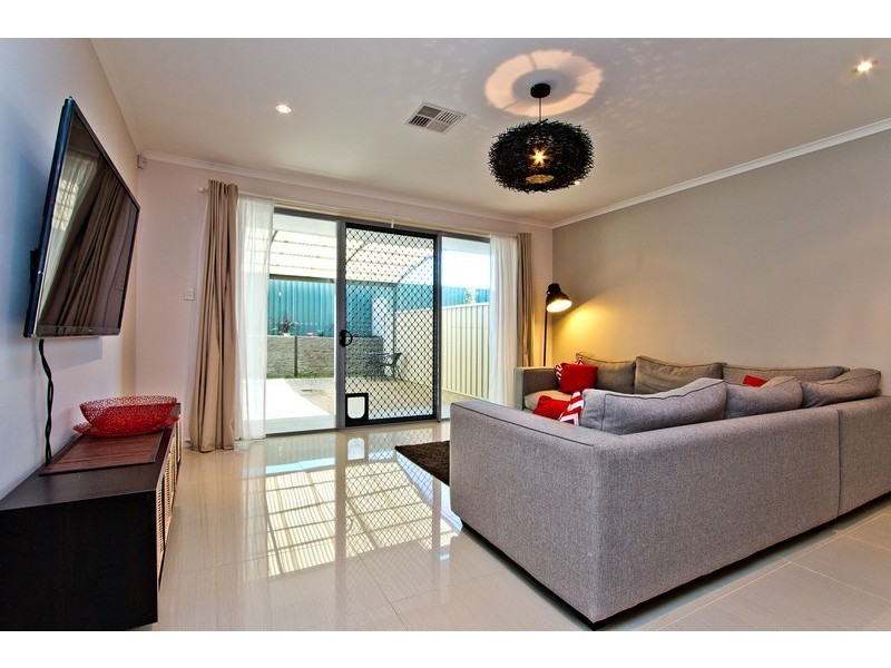 1/25A Coventry Street, Mawson Lakes SA 5095