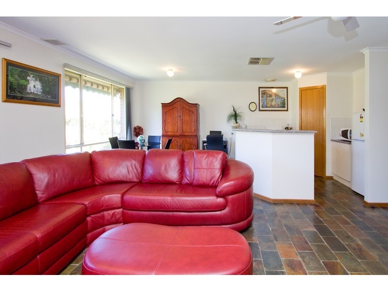 4 Caroline Grove, Paralowie SA 5108